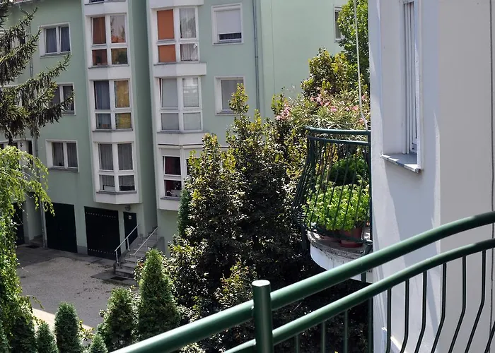 Gyorapartman Apartament *